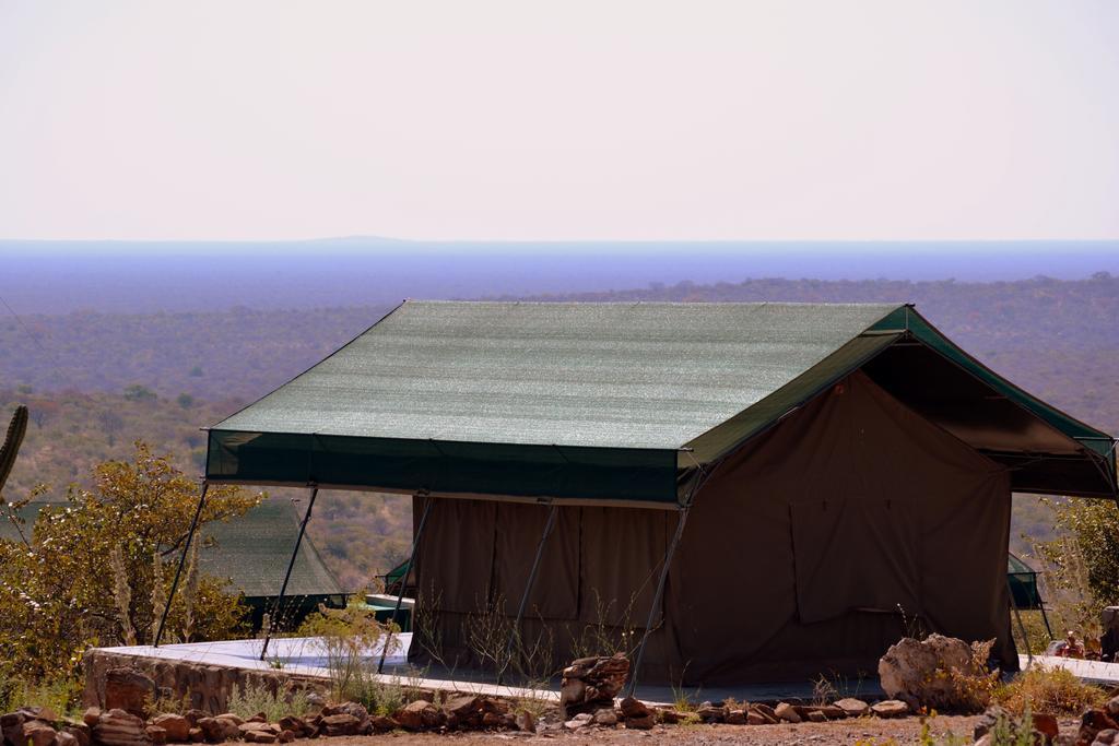 Villa Mondjila Safari Camp à Okaukuejo Extérieur photo