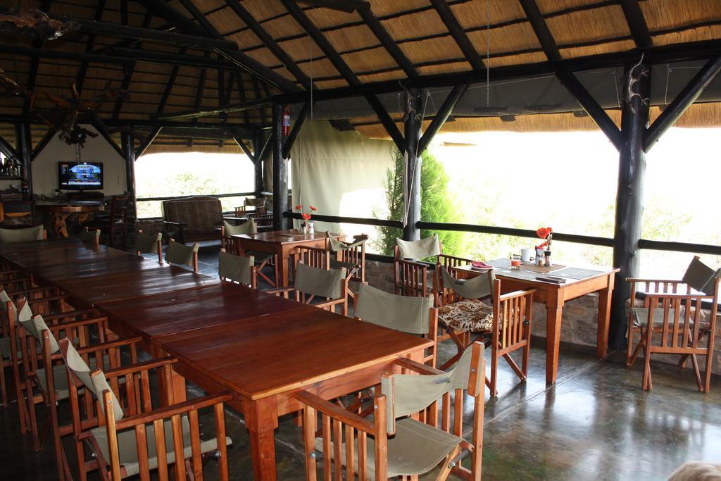 Villa Mondjila Safari Camp à Okaukuejo Extérieur photo